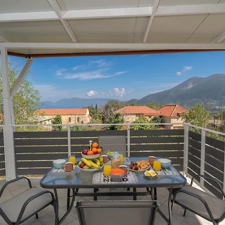 Сasa de vacaciones Vangel House