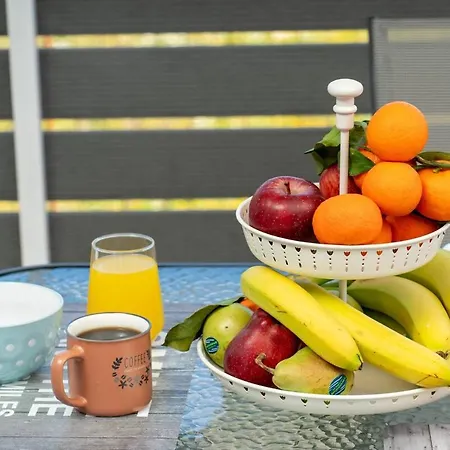 Сasa de vacaciones Vangel House