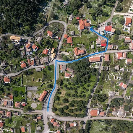 Vangel House * Chaliotata